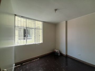 VENDO DEPARTAMENTO EN PUEBLO LIBRE
