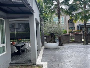 For sale, 2 houses, luxury style, quality society, near Chiang Mai Provincial Government Center