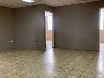 VENTA DE DEPARTAMENTO EN KENNEDY CON USO COMERCIAL
