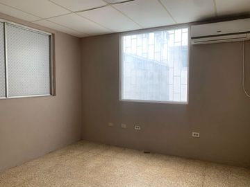 VENTA DE DEPARTAMENTO EN KENNEDY CON USO COMERCIAL