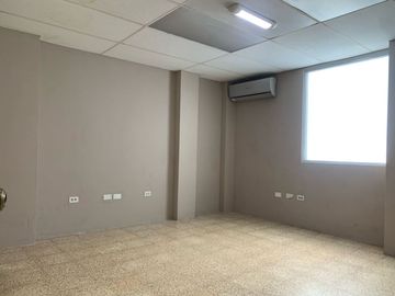 VENTA DE DEPARTAMENTO EN KENNEDY CON USO COMERCIAL