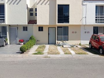 se vende casa en zapopan tesistan