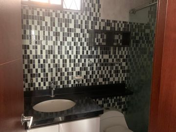 VENDO APARTAMENTO EN EDIFICIO PASEO DEL PARQUE EN EL BARRIO SOTOMAYOR