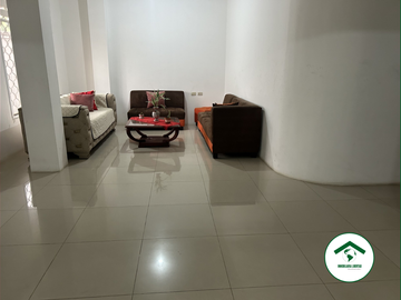 CASA  INDEPENDIENTE DE OPORTUNIDAD EN ZONA NORTE DE PORTOVIEJO