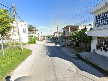 EXCELENTE OPORTUNIDAD!!!  Jardines, Chetumal Q.R.  * NO SE ACEPTAN CREDITOS*