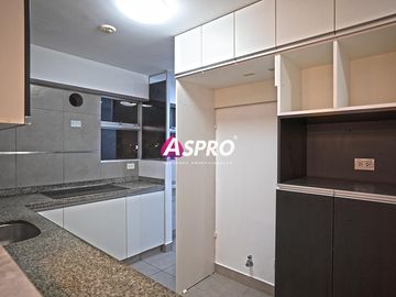 Venta Departamento Duplex en Av San Felipe, Jesus Maria