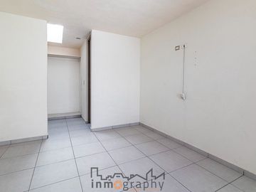 PRECIO A TRATAR - LA VIDA CASA EN VENTA