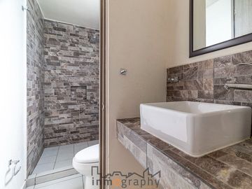 PRECIO A TRATAR - LA VIDA CASA EN VENTA