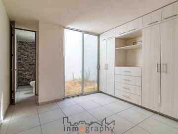PRECIO A TRATAR - LA VIDA CASA EN VENTA