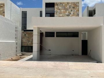CASA RESIDENCIAL EN PRIVADA MARGARITAS 190 CHOLUL MÉRIDA