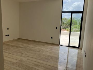 CASA RESIDENCIAL EN PRIVADA MARGARITAS 190 CHOLUL MÉRIDA