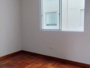 VENTA DE HERMOSO DEPARTAMENTO DE 3 DORMITORIOS