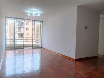 VENTA DE HERMOSO DEPARTAMENTO DE 3 DORMITORIOS