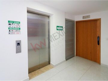 Penthouse Frente al Mar en Venta Torre Sunset View