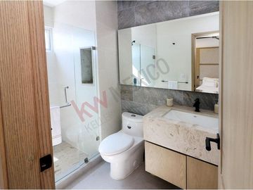 Penthouse Frente al Mar en Venta Torre Sunset View