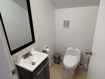 HERMOSA CASA EN VENTA EN SECCION MONUMENTAL PLAYAS DE TIJUANA