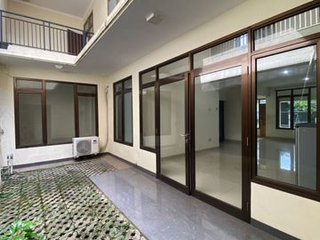 Rumah dijual di Elang Bintaro Jaya Sektor 9