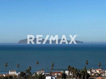 CASA EN VENTA EN  RESIDENCIAL SUEÑOS DEL MAR (PLAYAS DE TIJUANA - ROSARITO)