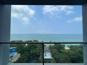 For sale Condo Zire Wongamart  Sea view for rent (S03-0551).
