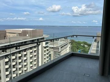 🌊 FOR SALE: 1-Bedroom Corner Unit in Tambuli Seaside Living, Mactan Island, Lapulapu City, Cebu, Philippines