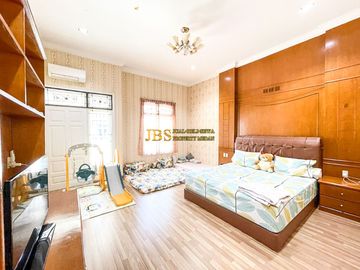 Dijual Villa Komplek Cemara Hijau Lux (Tinggal Angkat Koper)