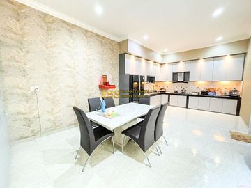 Dijual Villa Komplek Cemara Hijau Lux (Tinggal Angkat Koper)