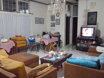 Jual Rumah Asri & Terawat di Sarijadi Bandung – Lokasi Strategis, Siap Huni!
