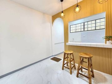 Second-hand townhouse for sale, newly renovated, Chitaree Village, Sahapat Group, Sriracha