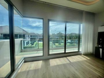 Single House for Sale: Perfect Place Rama 9 - Krungthep Kreetha (68 sq. wah)