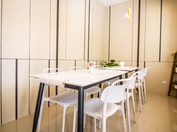 Dijual Kosan Bangunan Baru daerah Grogol ROI 8 sd 10 % selalu Full 21 kamar