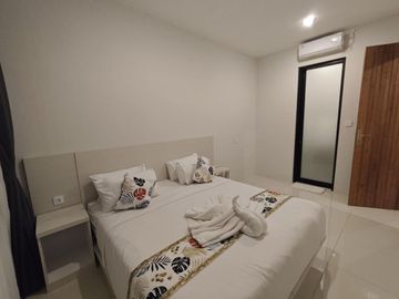 Villa for Rent in Babakan – Comfortable & Strategic Location!