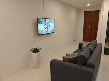 Villa for Rent in Babakan – Comfortable & Strategic Location!
