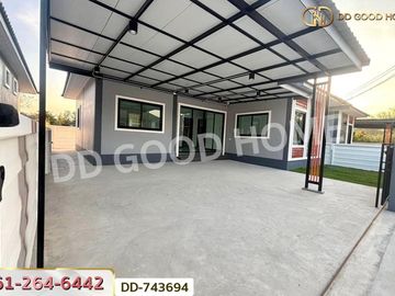 DD-743694 Twin house, Baan Banchuen, Chonburi, near Saphan Mai, Bang Sai beach