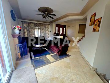 CASA EN VENTA EN PLAYAS DE TIJUANA (COSTA AZUL)