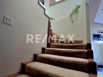 CASA EN VENTA EN PLAYAS DE TIJUANA (COSTA AZUL)