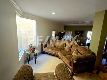 CASA EN VENTA EN PLAYAS DE TIJUANA (COSTA AZUL)