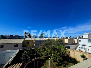 CASA EN VENTA EN PLAYAS DE TIJUANA (COSTA AZUL)