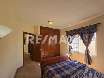 CASA EN VENTA EN PLAYAS DE TIJUANA (COSTA AZUL)
