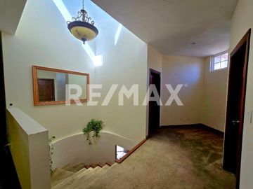 CASA EN VENTA EN PLAYAS DE TIJUANA (COSTA AZUL)