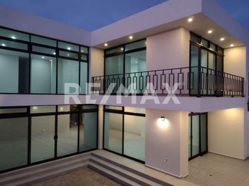 CASA EN VENTA EN BAJA MALIBU SECCION LOMAS (PLAYAS DE TIJUANA - ROSARITO)