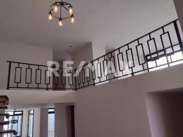 CASA EN VENTA EN BAJA MALIBU SECCION LOMAS (PLAYAS DE TIJUANA - ROSARITO)
