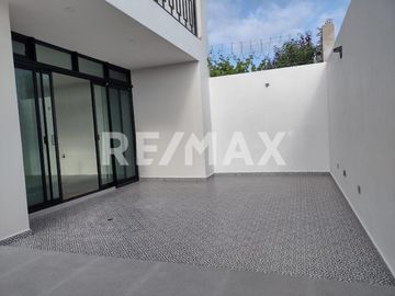 CASA EN VENTA EN BAJA MALIBU SECCION LOMAS (PLAYAS DE TIJUANA - ROSARITO)