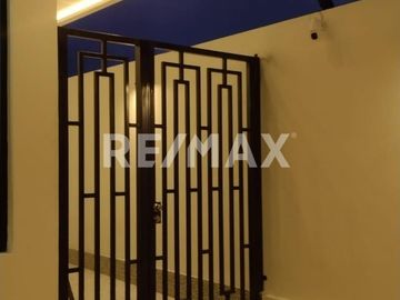 CASA EN VENTA EN BAJA MALIBU SECCION LOMAS (PLAYAS DE TIJUANA - ROSARITO)