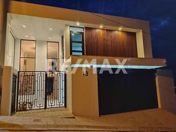 CASA EN VENTA EN BAJA MALIBU SECCION LOMAS (PLAYAS DE TIJUANA - ROSARITO)