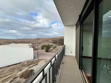 CASA EN VENTA EN BAJA MALIBU SECCION LOMAS (PLAYAS DE TIJUANA - ROSARITO)