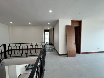 CASA EN VENTA EN BAJA MALIBU SECCION LOMAS (PLAYAS DE TIJUANA - ROSARITO)
