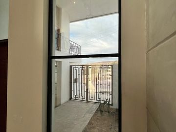 CASA EN VENTA EN BAJA MALIBU SECCION LOMAS (PLAYAS DE TIJUANA - ROSARITO)