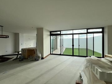CASA EN VENTA EN BAJA MALIBU SECCION LOMAS (PLAYAS DE TIJUANA - ROSARITO)