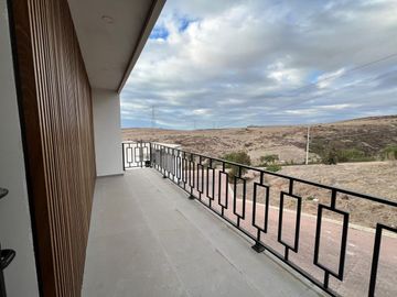 CASA EN VENTA EN BAJA MALIBU SECCION LOMAS (PLAYAS DE TIJUANA - ROSARITO)