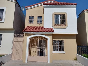 CASA EN VENTA EN RESIDENCIAL BARCELONA
